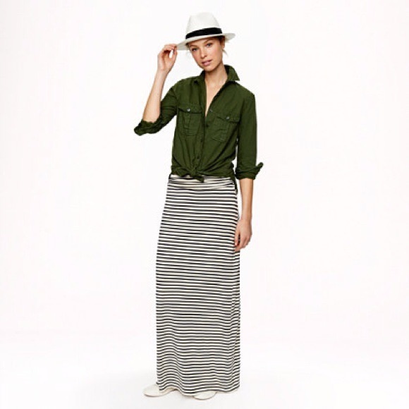 🎉5 for $25🎉 Striped Maxi Skirt - Picture 5 of 5